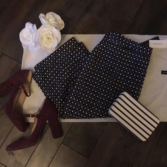 NWT Banana tweed pencil skirt - Picture 2 of 7